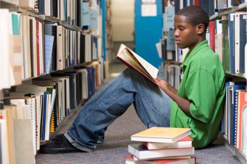 BENEFITS OF BOOK READING